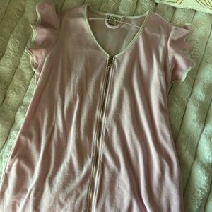 Pink Zip-Up Dress with Scalloped Sleeves and Bottom Edge